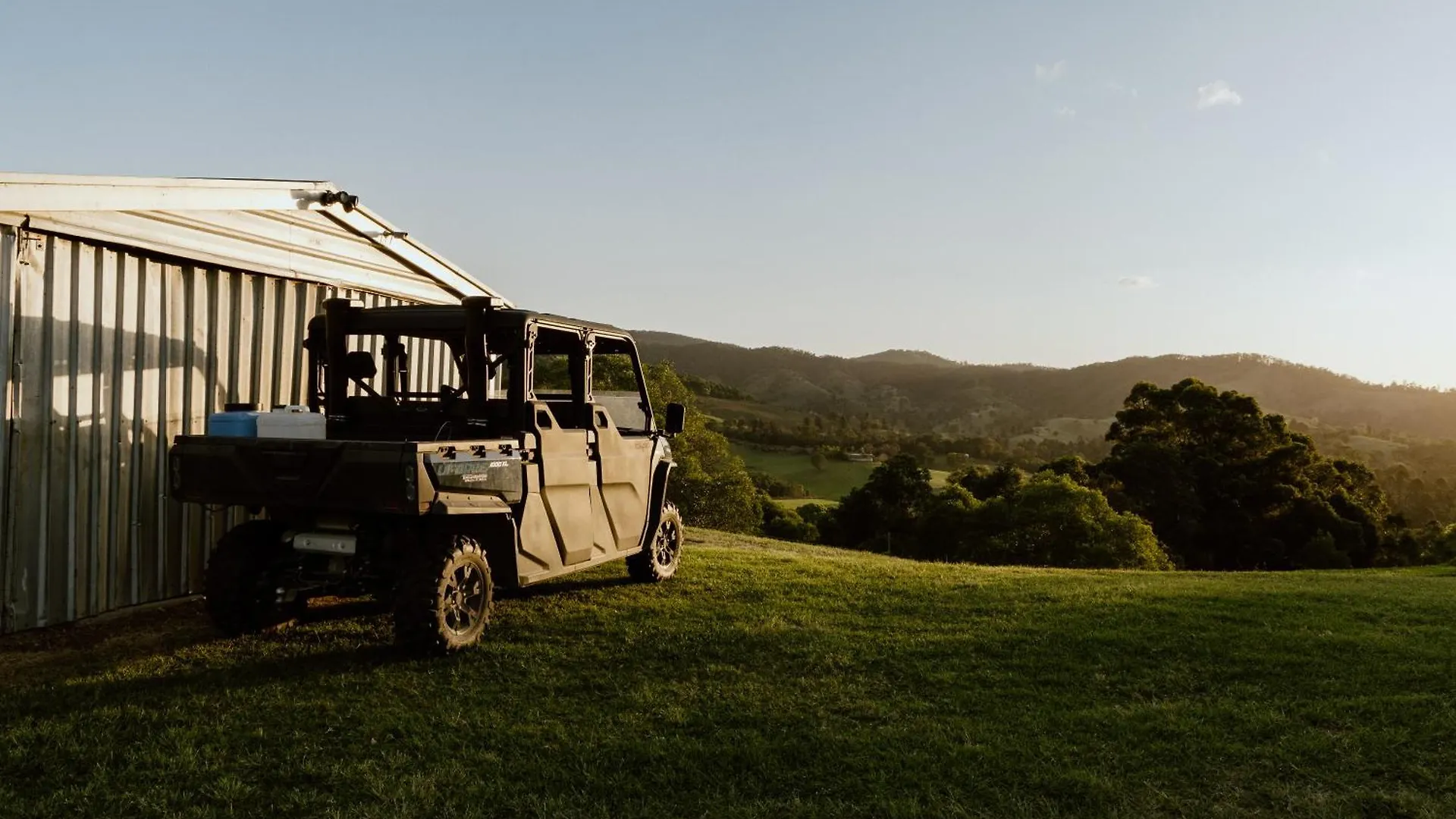 Holiday home Family Fun On The Farm! Close To Kenilworth Stylish Feed Friendly Cows Breathtaking 360 Views Obi Obi Australia